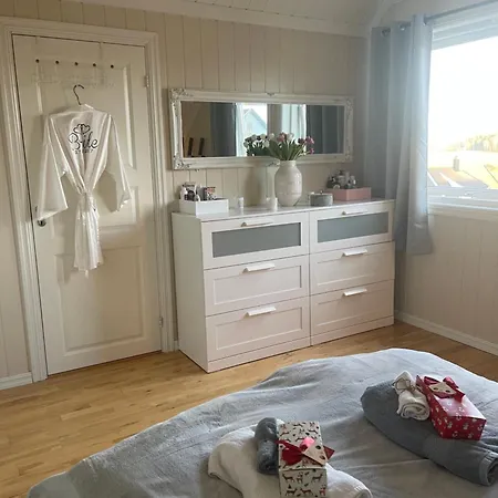 Koselig Familiehjem I Et Barnevennlig Omradet Holiday home Fredrikstad